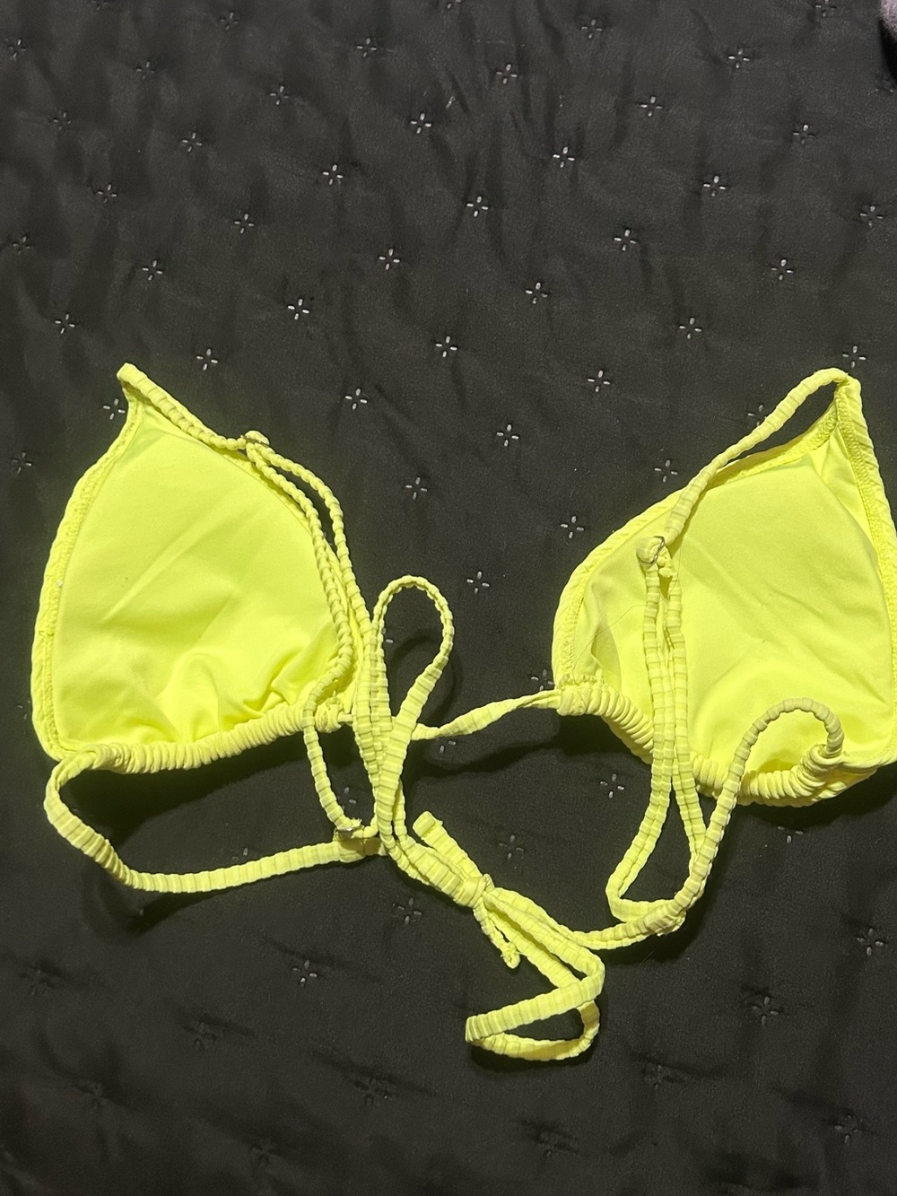 Neon Ribbed Bikini Top - Picture 2 of 3